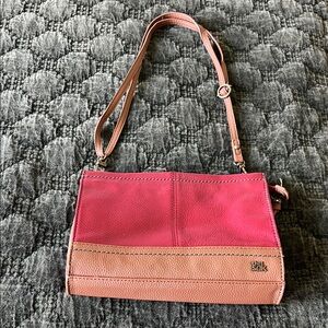 The Sak Crossbody Bag in Red and Tan